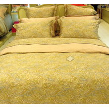 馨亭家紡百盛購物中心 碎花床品點亮家居生活